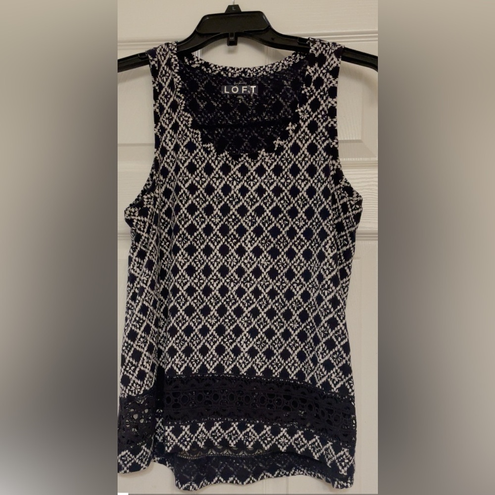 Loft camisole /tank size small with crochet lacing on bottom front and back